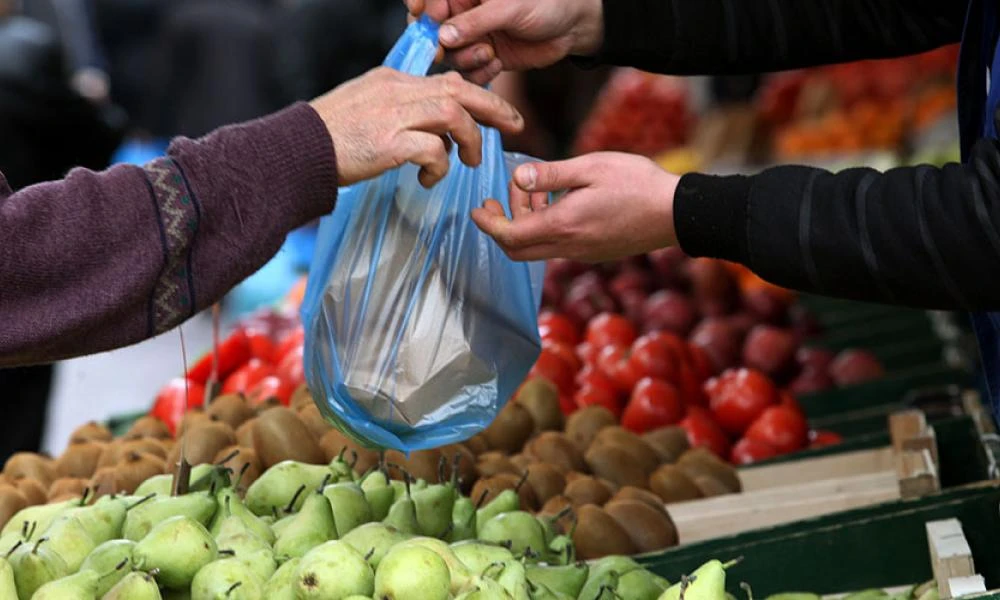 Το ταμείο είναι μείον για τον Έλληνα καταναλωτή! Μετά την τοποθέτηση POS στις λαϊκές αγορές έρχονται νέες αυξήσεις